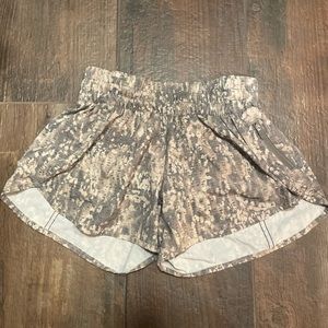 Track That High Rise Shorts 3”